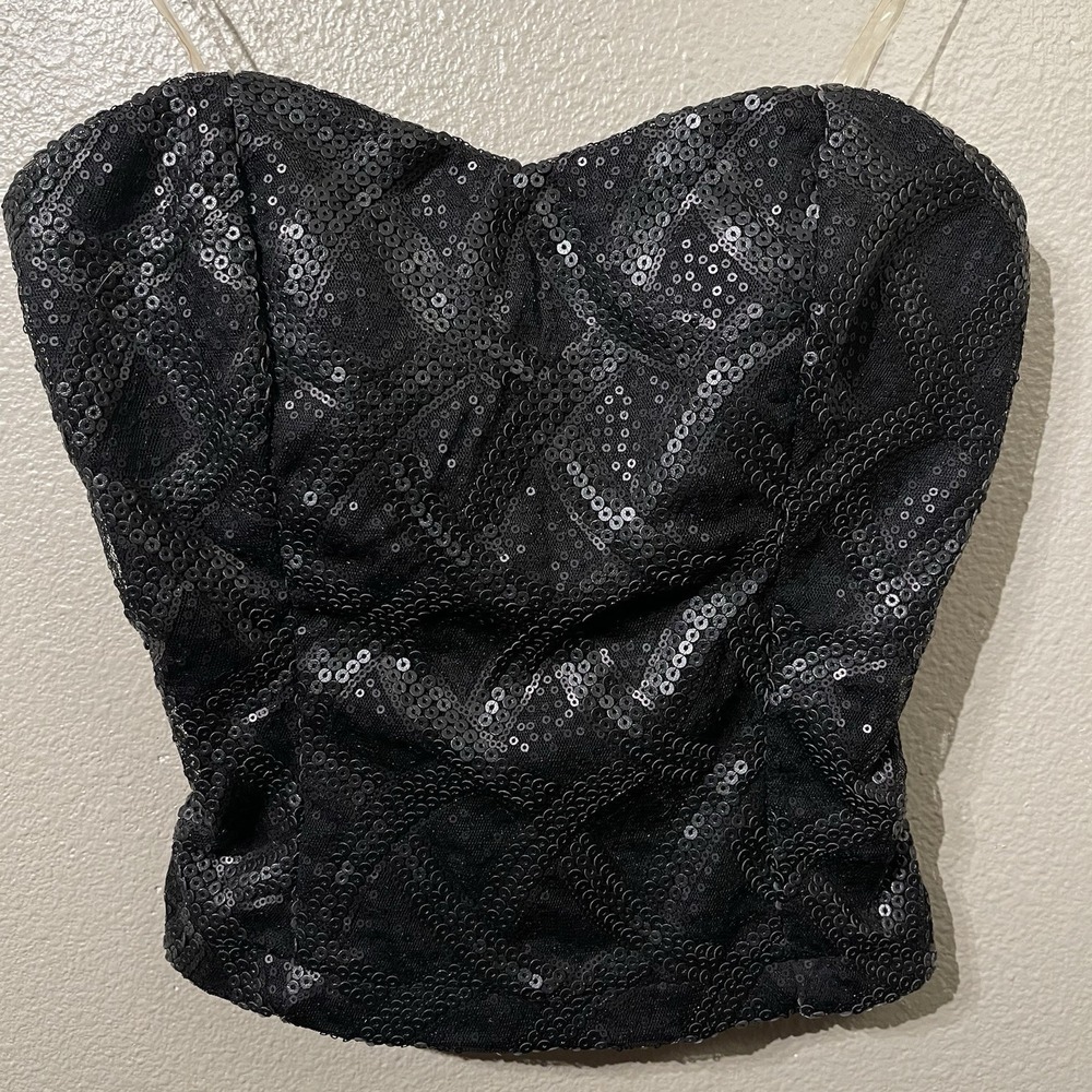 NWT Body Central Black Sequin Cropped Top Smocked Back Heart Neckline Y2K Size S